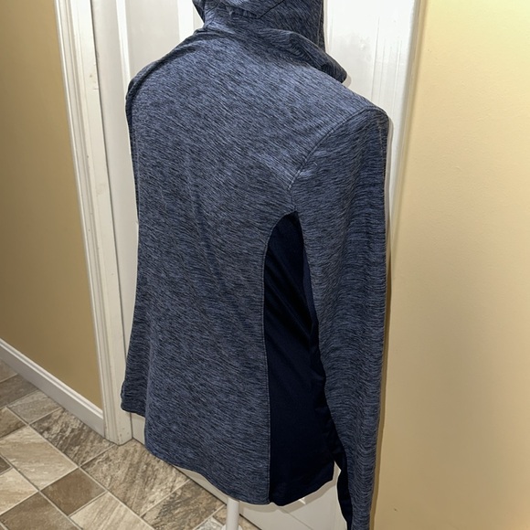 New Balance active top - Picture 3 of 6